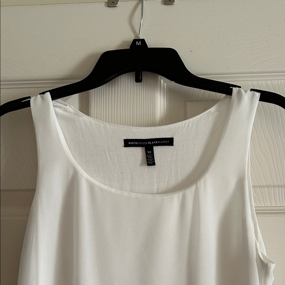 White House Black Market Women's off-white Tank Top